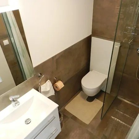 Etana Studio- Dusche Oder Bad- Wc 2-bettwohnung By Interhome Appartement *